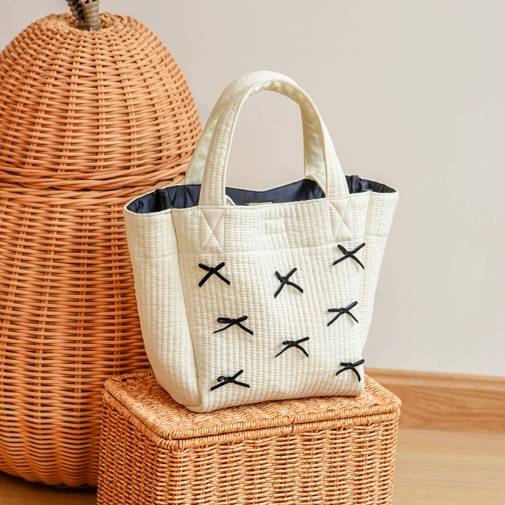 New bow tote bag small fashion Tote bag large capacity shoulder bag