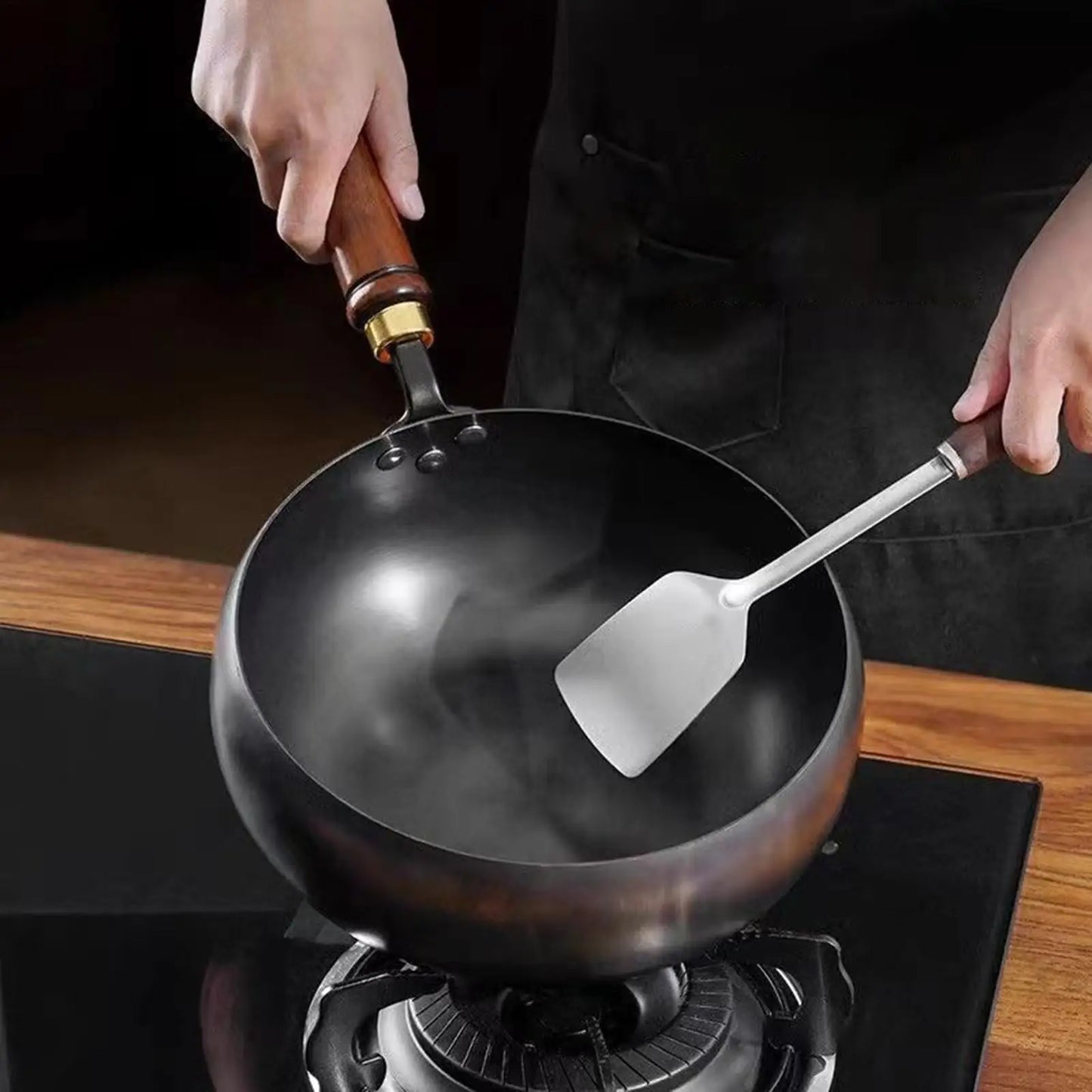 new Cast Iron Skillet Non Coated Camping Cooker Soup Pot Outdoor Cooking Pan Stew Stock Pots Kitchen Dining Bar Household Iron