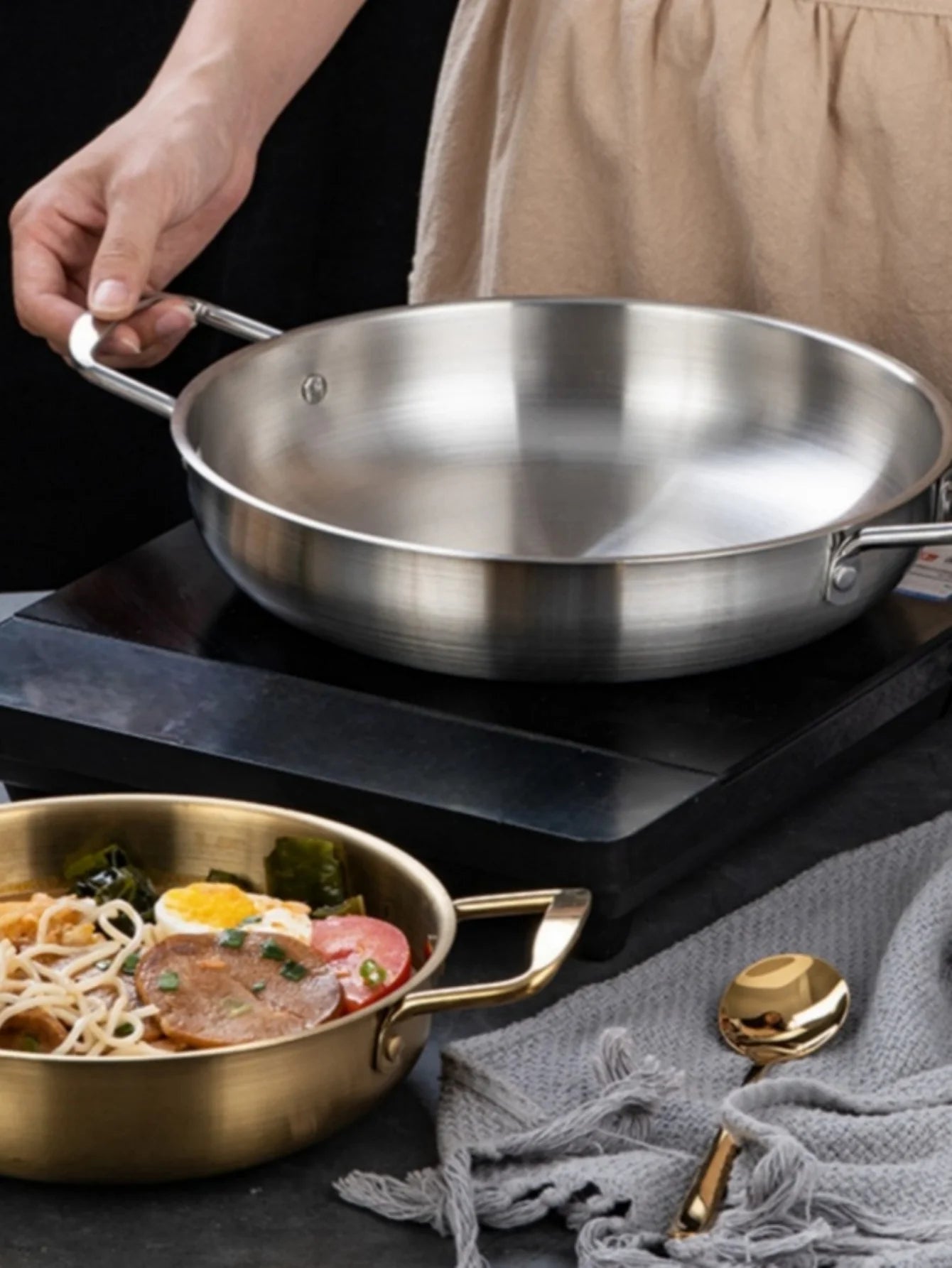 Stainless Steel Cookware Saucepan Dry Pots with Handle Home Cooking Paella Pan Seafood Rice Pot Picnic Snack Plates