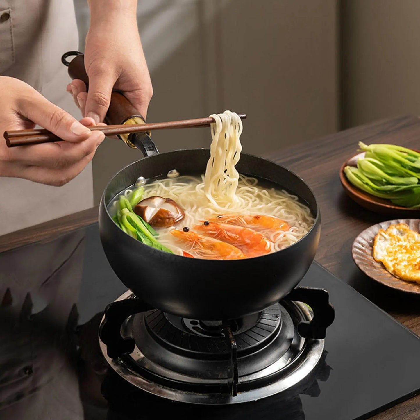 new Cast Iron Skillet Non Coated Camping Cooker Soup Pot Outdoor Cooking Pan Stew Stock Pots Kitchen Dining Bar Household Iron