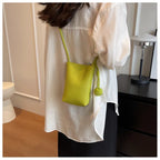 Women Handbags Female Pu Leather Shoulder Bags Luxury Large Capacity Crossbody Bags Solid Flap for Women Portable Phone Purse