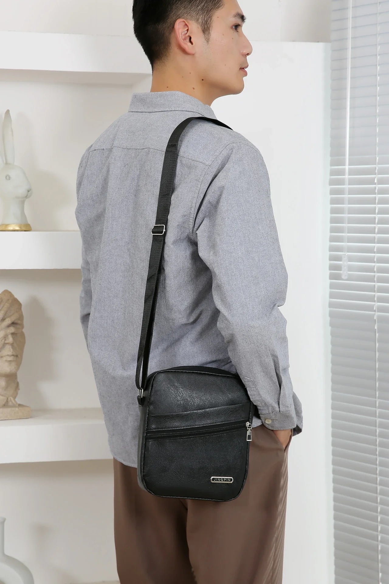 Men‘s PU Shoulder Bag Messenger Bag Casual Waterproof Nylon Zipper Pocket Handbag Fashion Tote Travel Male Crossbody Bags