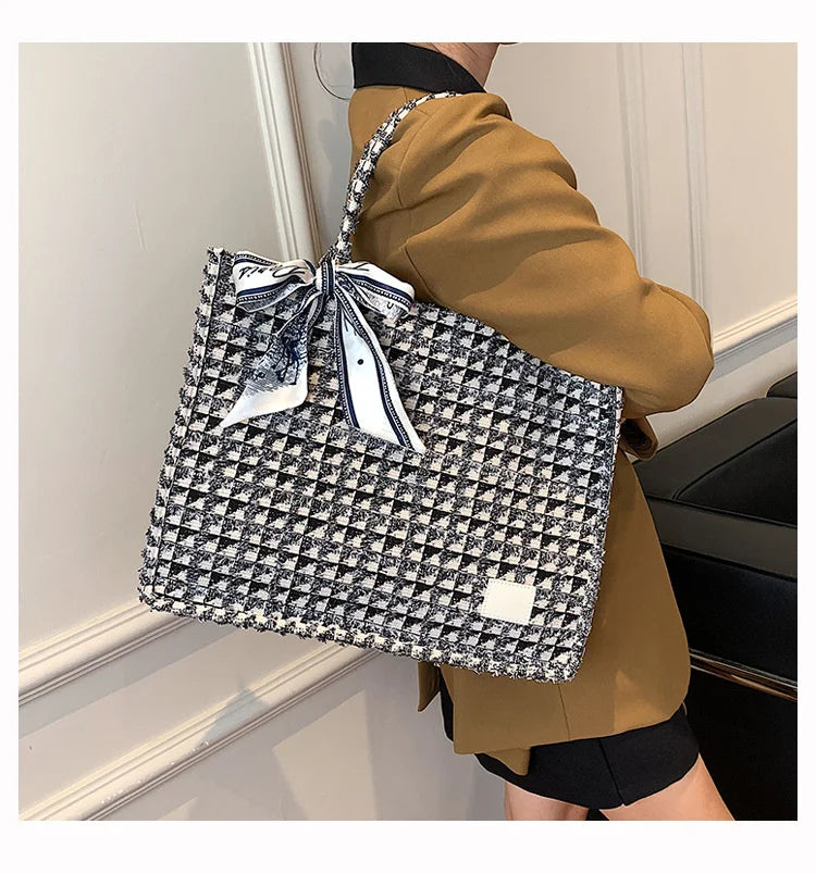 Women’s Tote Bags 2022 Trend New Mass Canvas Shoulder Bags Luxury Designer Handbags Casual Fashion Messenger Bags