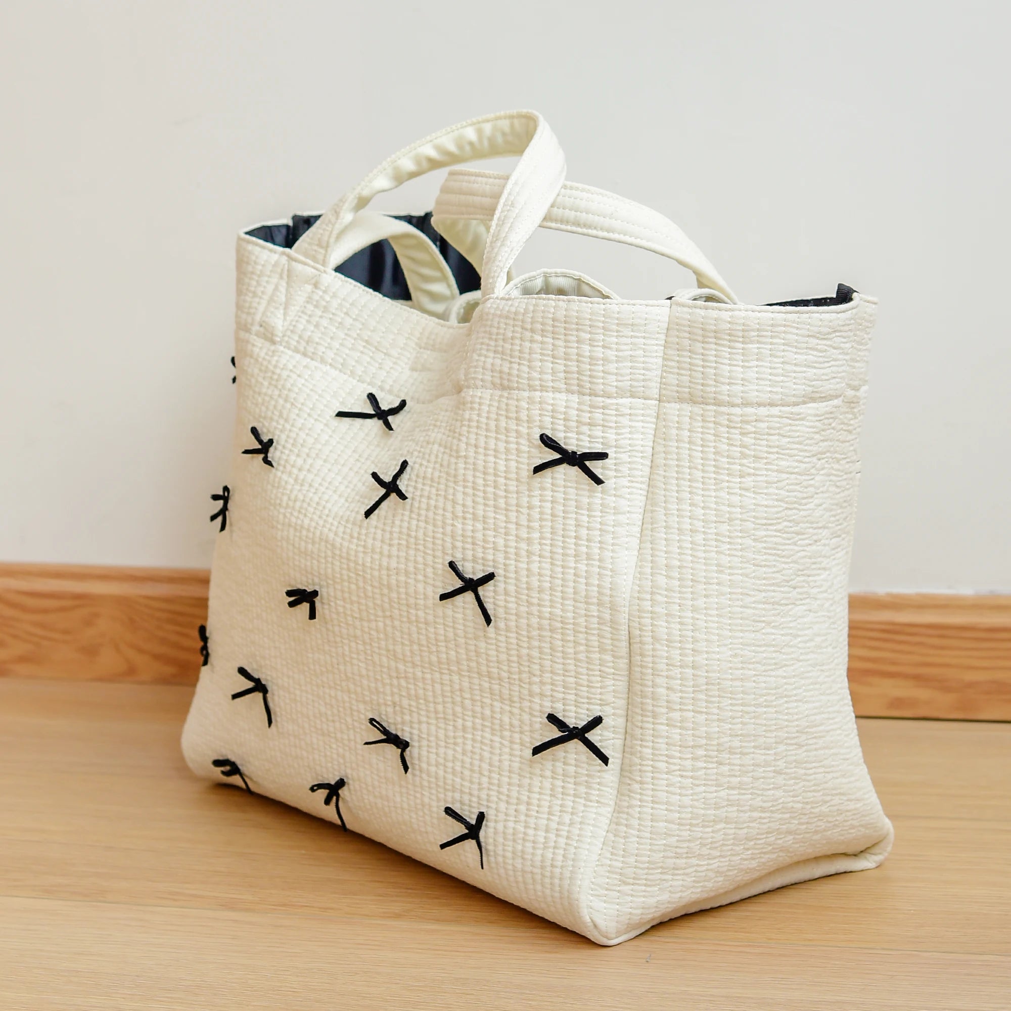 New bow tote bag small fashion Tote bag large capacity shoulder bag
