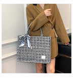 Women’s Tote Bags 2022 Trend New Mass Canvas Shoulder Bags Luxury Designer Handbags Casual Fashion Messenger Bags