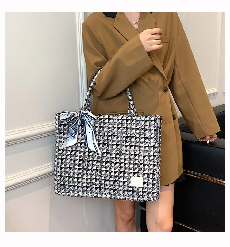 Women’s Tote Bags 2022 Trend New Mass Canvas Shoulder Bags Luxury Designer Handbags Casual Fashion Messenger Bags