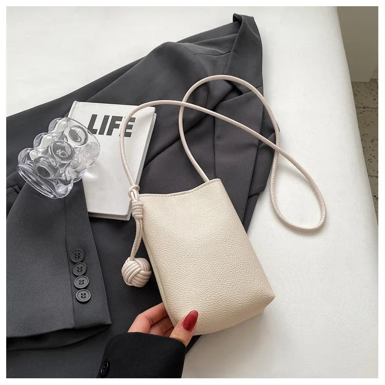 Women Handbags Female Pu Leather Shoulder Bags Luxury Large Capacity Crossbody Bags Solid Flap for Women Portable Phone Purse