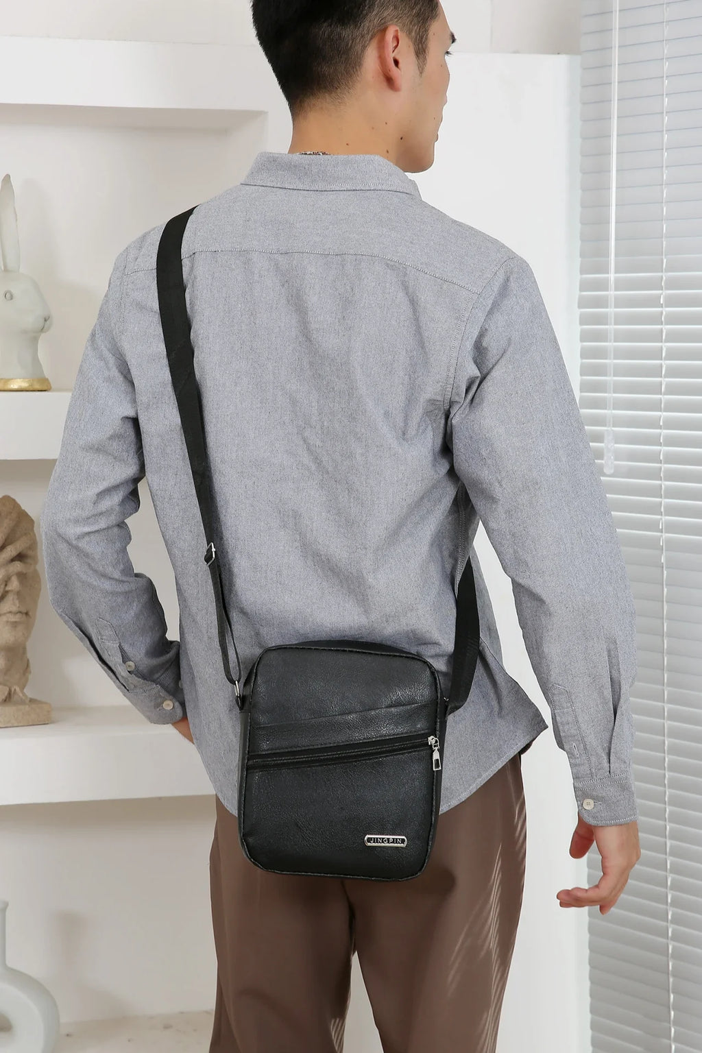 Men‘s PU Shoulder Bag Messenger Bag Casual Waterproof Nylon Zipper Pocket Handbag Fashion Tote Travel Male Crossbody Bags