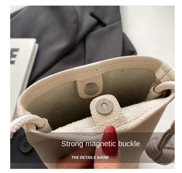 Women Handbags Female Pu Leather Shoulder Bags Luxury Large Capacity Crossbody Bags Solid Flap for Women Portable Phone Purse