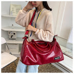 Travel Bags Fashion Men Large Capacity Organizer Handbags Women Fashion Handbag Luggage Leisure Backpack The Tote Bag