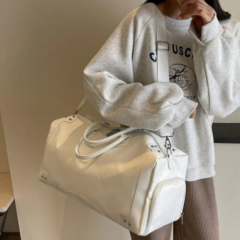 Travel Bags Fashion Men Large Capacity Organizer Handbags Women Fashion Handbag Luggage Leisure Backpack The Tote Bag